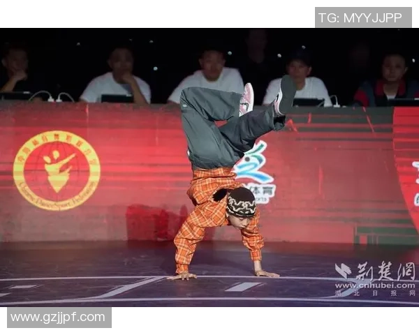 武汉街舞队中路突破的成功与不足分析及未来发展方向探讨